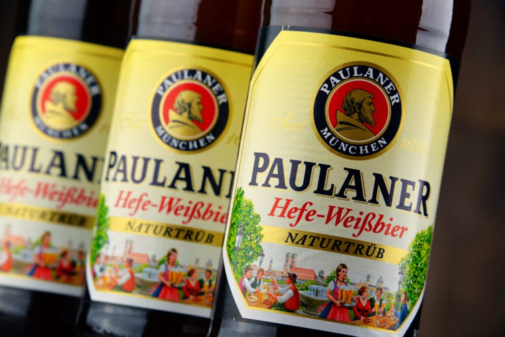 Weißbier ein obergäriges Weizenbier aus Bayern SCHMECKT MIR