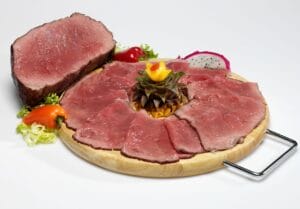 Roastbeef in Scheiben angerichtet