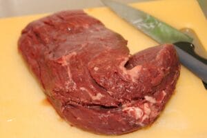 Roastbeef Rinderbraten ungeschnitten