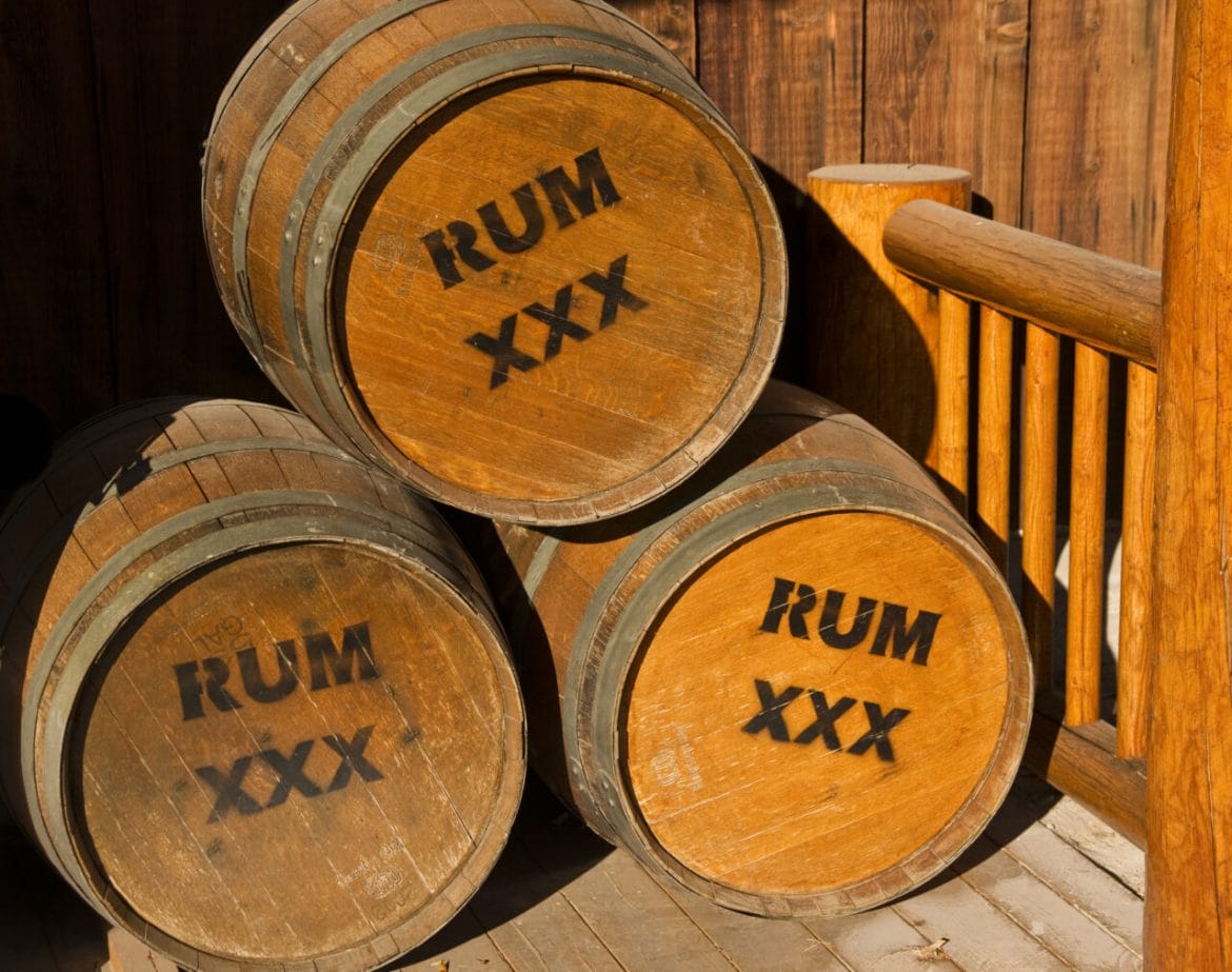 Rum Lagerung in Fässern